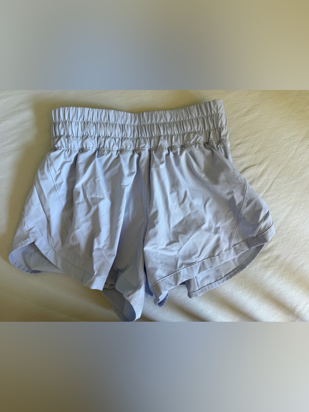 Lululemon Light Lavender Elastic-Waist Women’s Shorts
